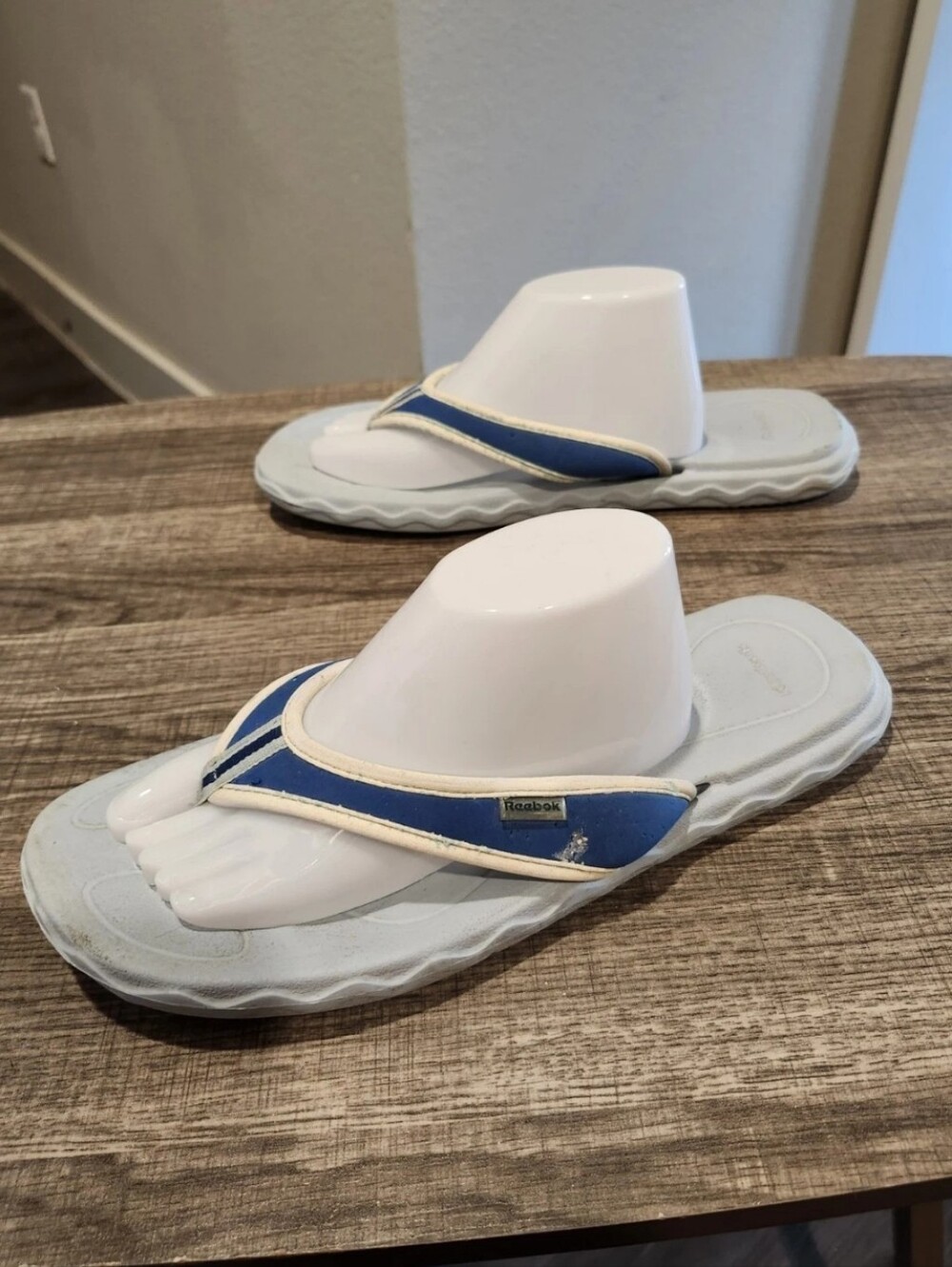 Slip-on Reebok Sandals - Picture 2 of 5